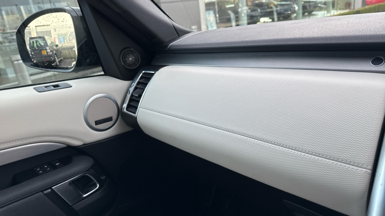 Land Rover Discovery 3.0 P360 R-Dynamic SE 5dr Auto Petrol Station Wagon